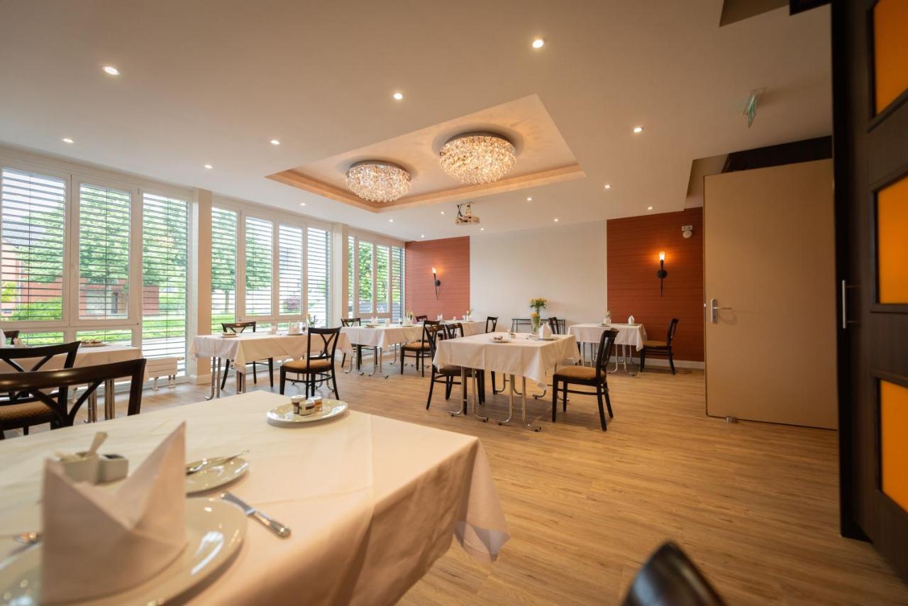 Hotel & Restaurant Alte Schule Siek Exterior photo