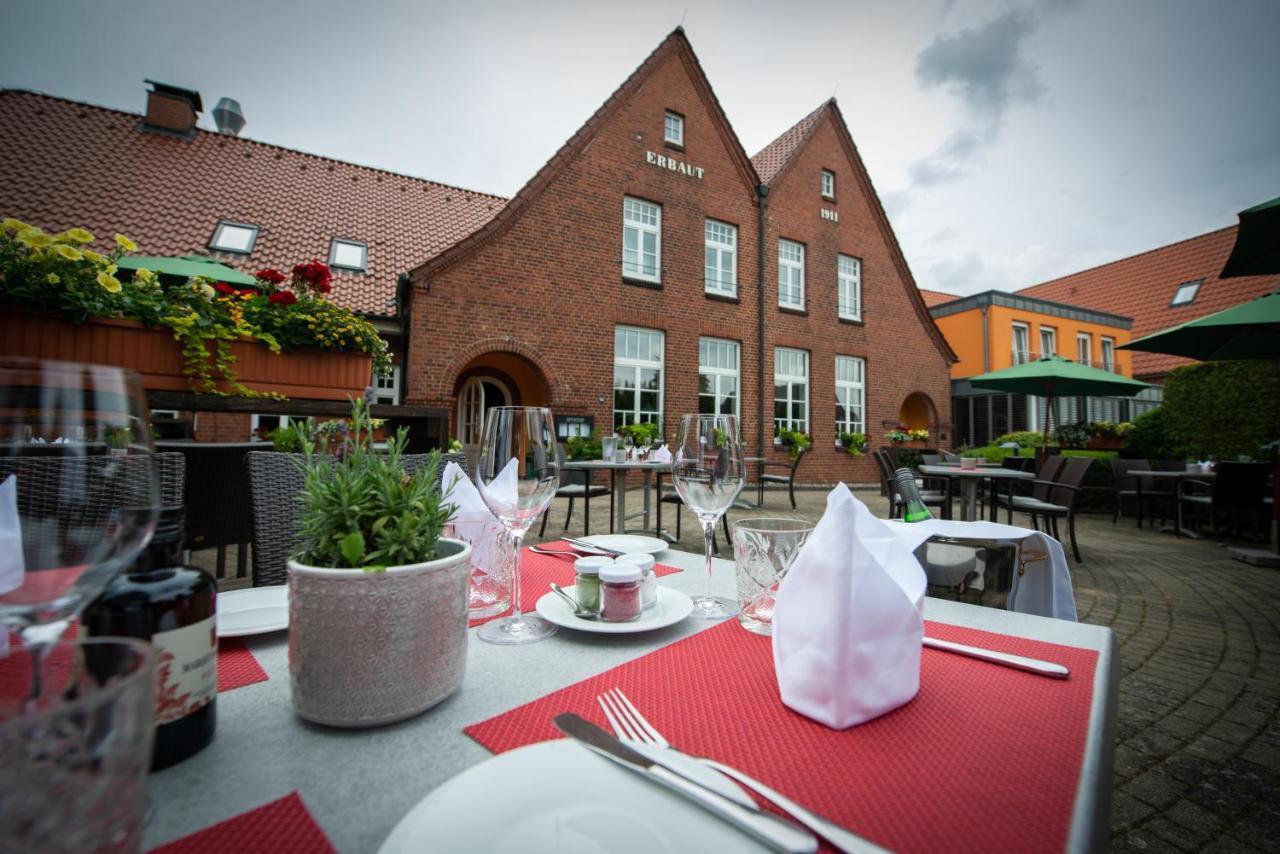 Hotel & Restaurant Alte Schule Siek Exterior photo